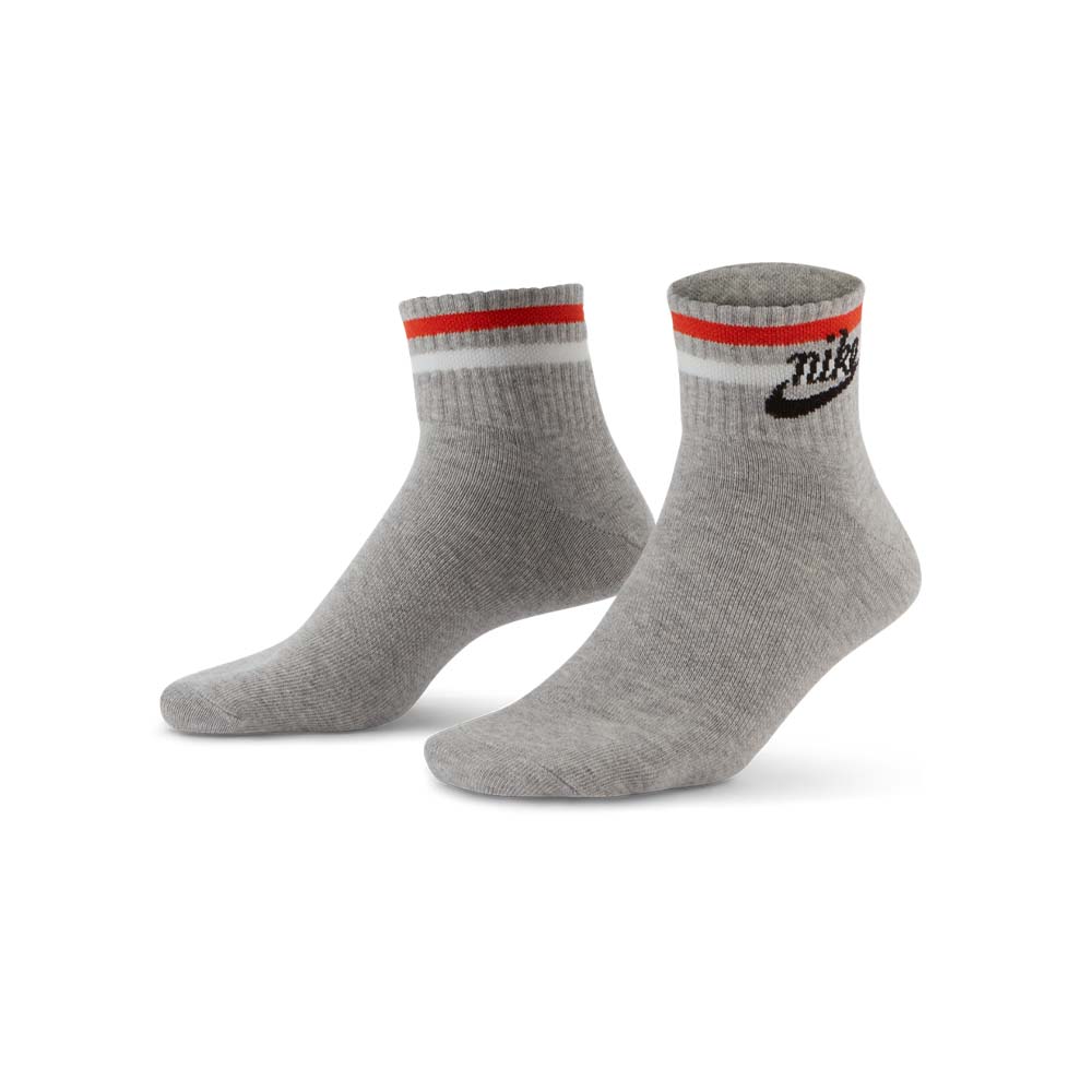Nike Adult Unisex Sportswear Everyday 