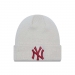  New Era Youth League Essentials New York Yankees Beanie  
