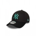  New Era Adult League Essential 9Forty New York Yankees Cap  -  